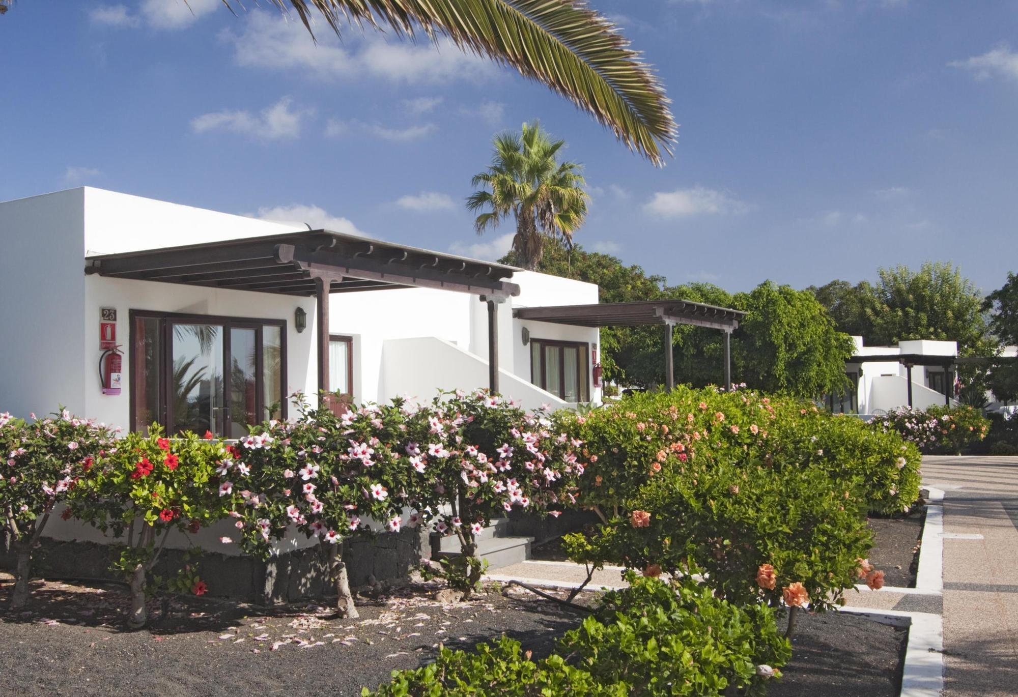 Playa Limones Bungalows Playa Blanca  Exteriör bild
